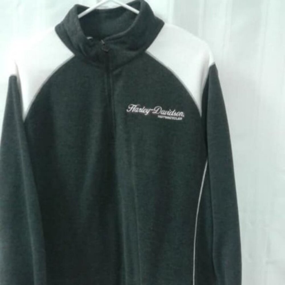 2XL LADIES GREY/WHITE PULLOVER FLEECE W/ 1/4 ZIPPER WITH HD LOGO ON PULL.